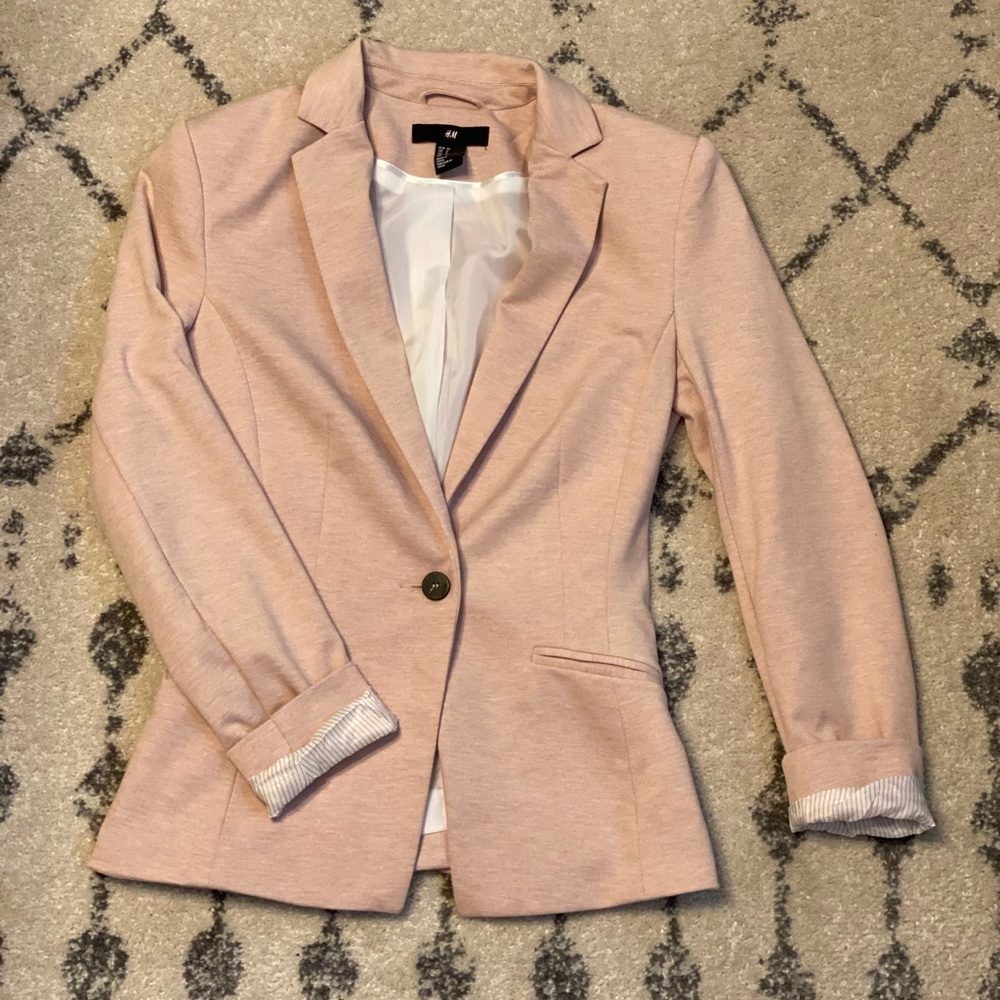H&M Blazer. - Picture 2 of 2